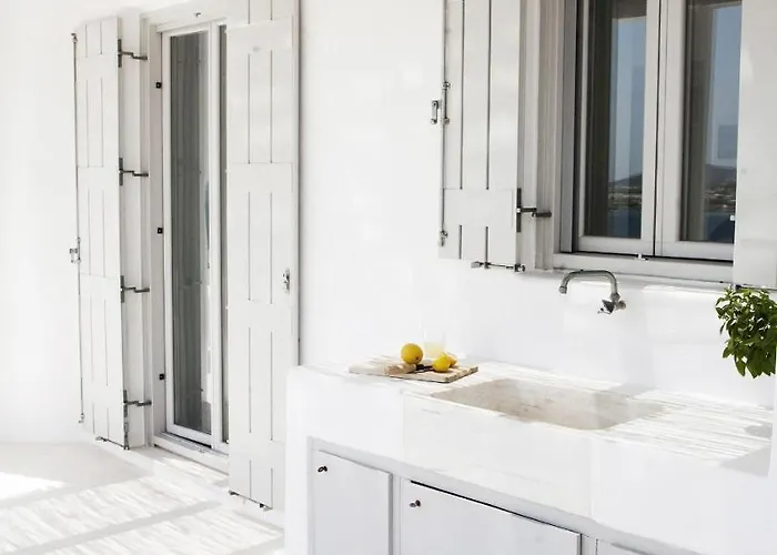 Villa Luxury Seafront Aliki (Paros)