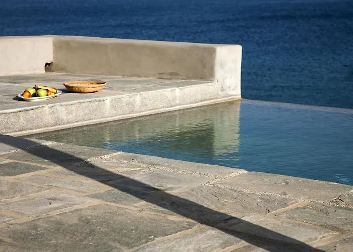 Luxury Seafront Aliki (Paros)