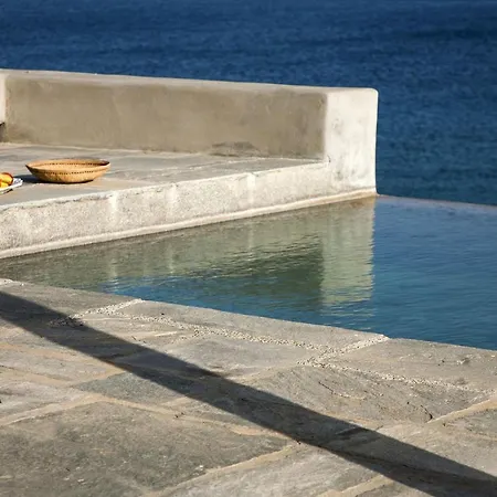 Luxury Seafront Aliki (Paros)